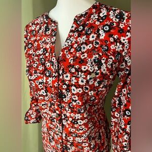 Comfortable & classy button down top by Notations.